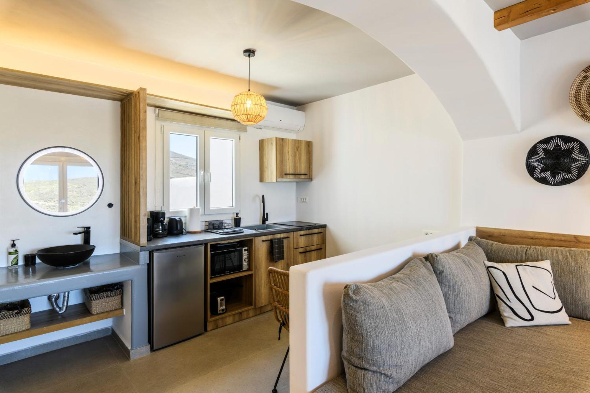 The Mykonist Merchia Beach Villas & Suites Ngoại thất bức ảnh